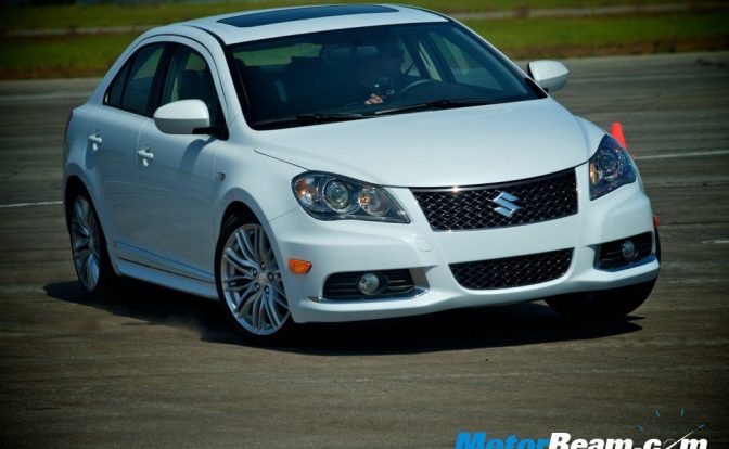 2011_Suzuki_Kizashi_Sport