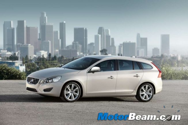2011_Volvo_V60