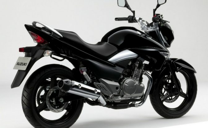 2012 Suzuki Inazuma 250 rear