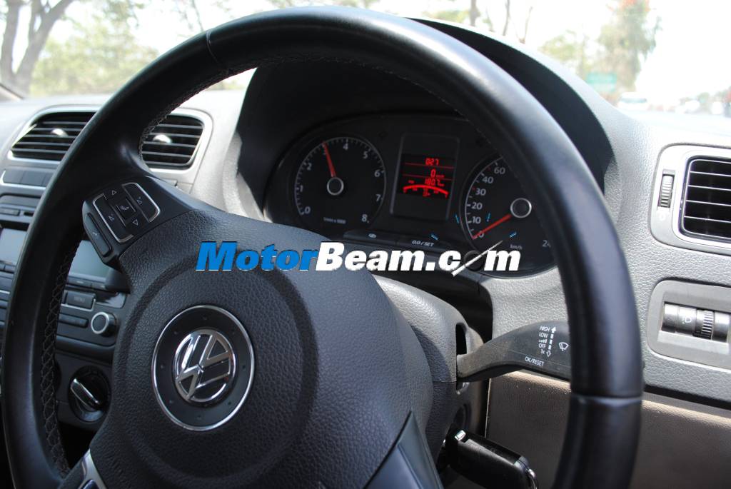 2012-Volkswagen-Polo-India-Steering 2012-Volkswagen-Polo-India-Steering