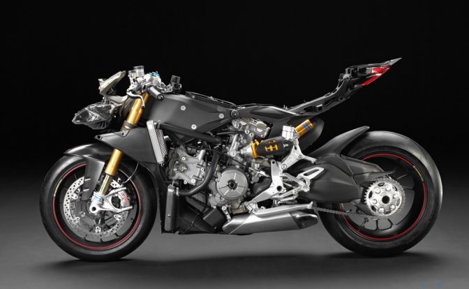 2012 Ducati Panigale side right