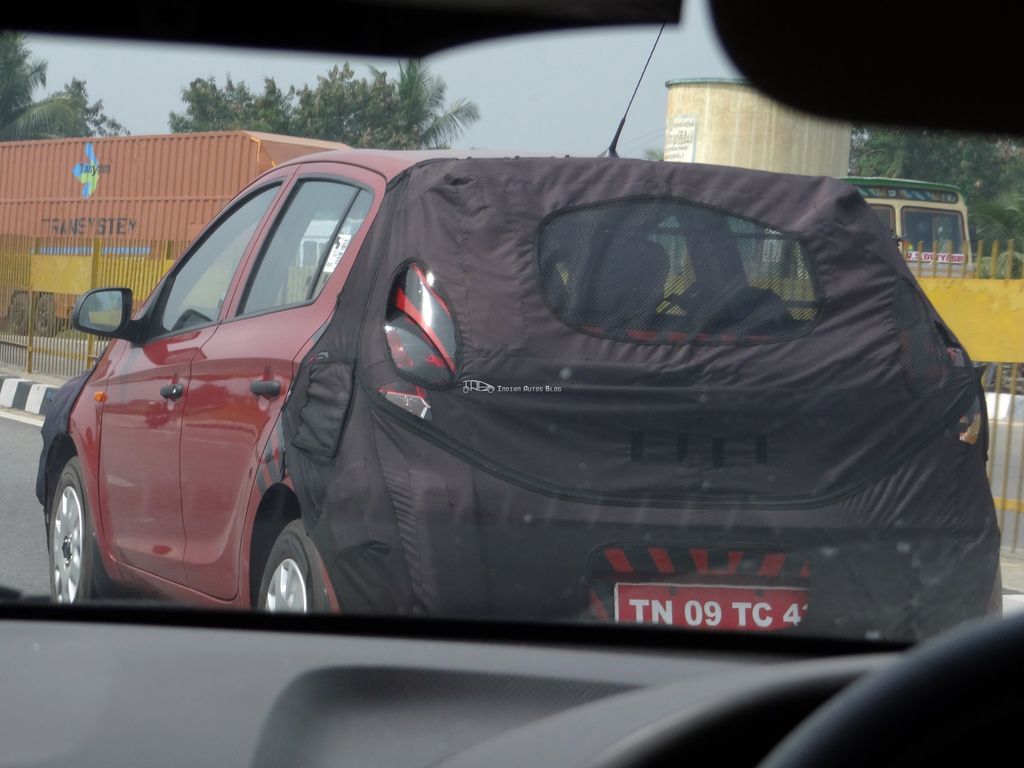 2012 Fluidic i20 Spied 2012 Fluidic i20 Spied