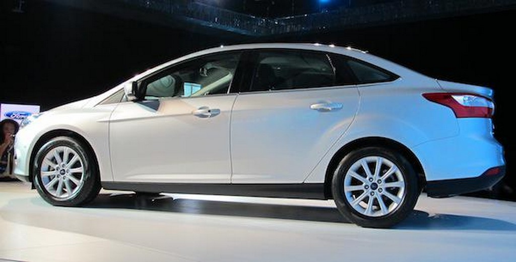 2012 Ford Focus Asia side