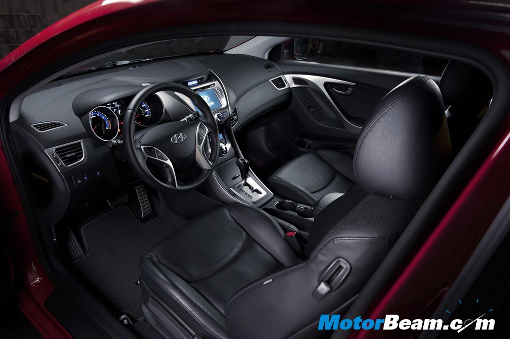 2012 Hyundai Elantra coupe interiors