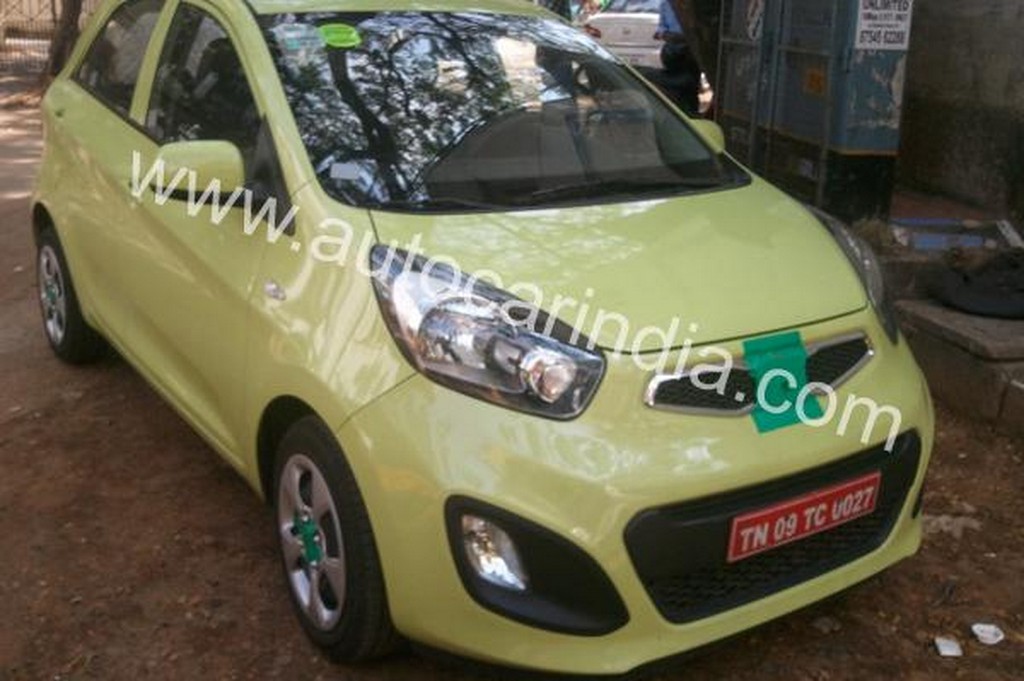 2012 Kia Picanto front