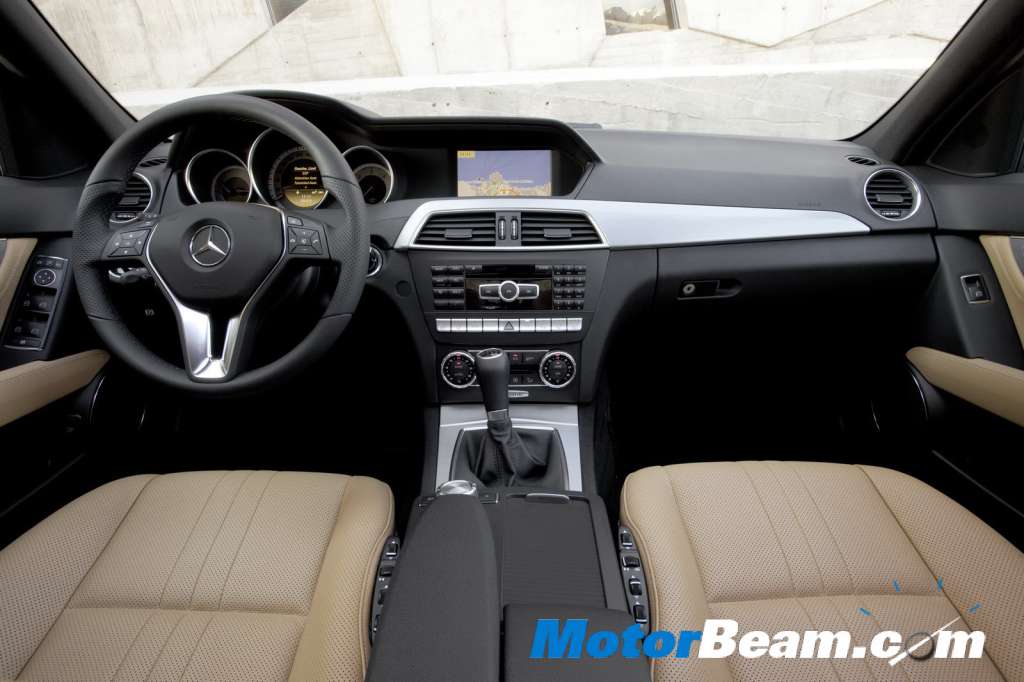 2012_Mercedes-Benz_C-Class_Interior 2012_Mercedes-Benz_C-Class_Interior
