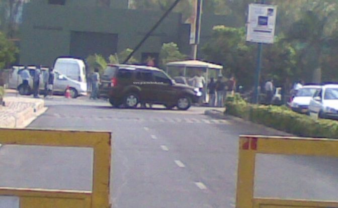 2012 Tata Safari Storm side