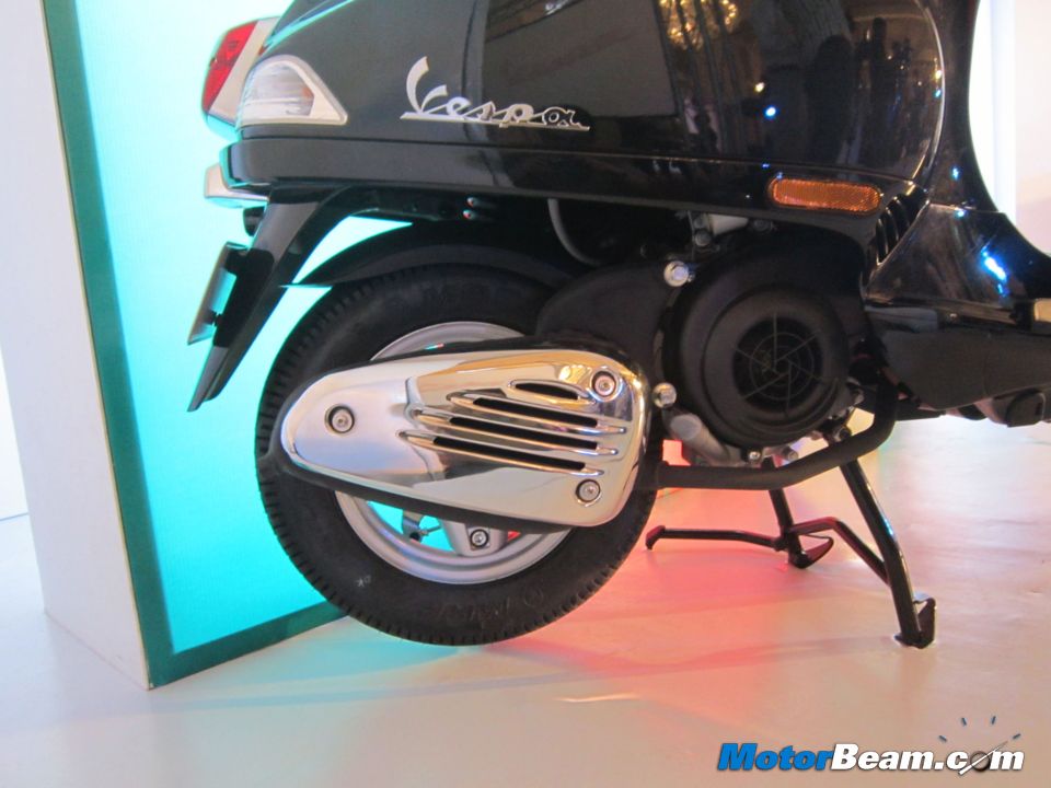 2012 Vespa LX125 Exhaust 2012 Vespa LX125 Exhaust