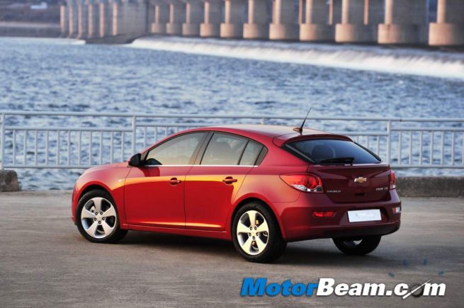 2012_chevrolet_cruze_hatchback