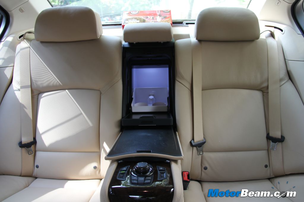 2013 BMW 7-Series Rear Seats