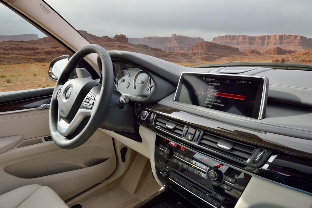 2013 BMW X5 Dashboard