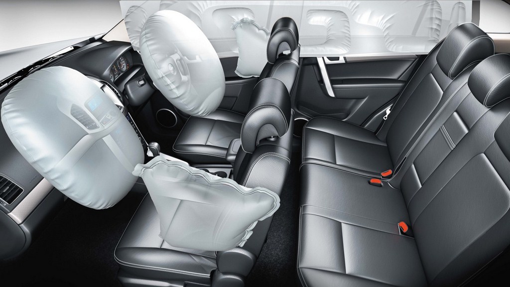 2013 Chevrolet Captiva India Interior