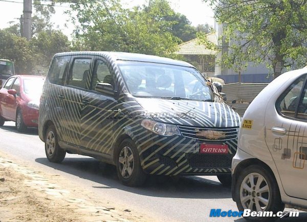 2013 Chevrolet Enjoy MPV India