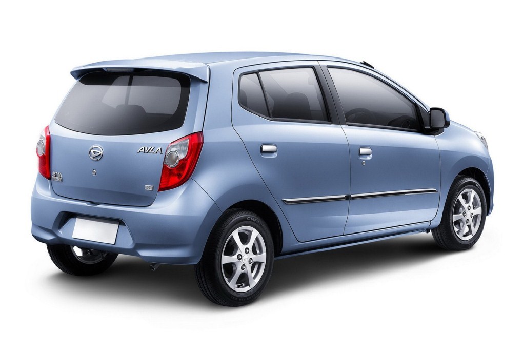 2013 Daihatsu Ayla Exterior