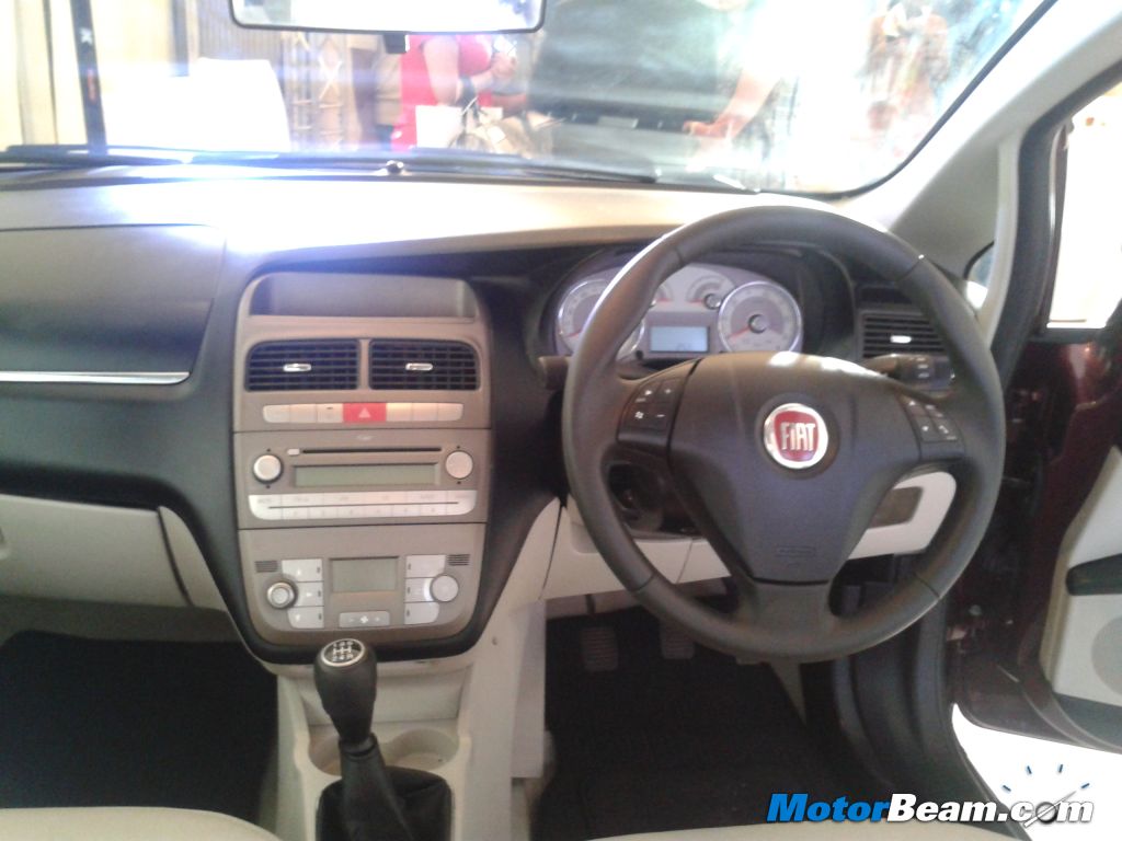 2013 Fiat Linea T-Jet Dashboard