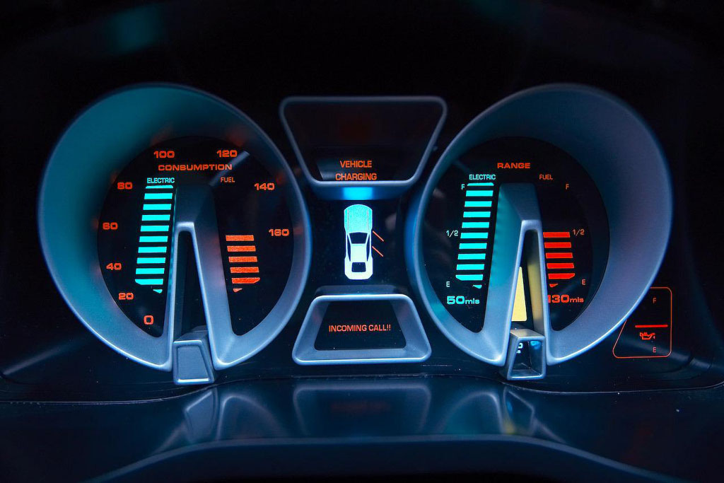 2013 Fisker Karma Meter