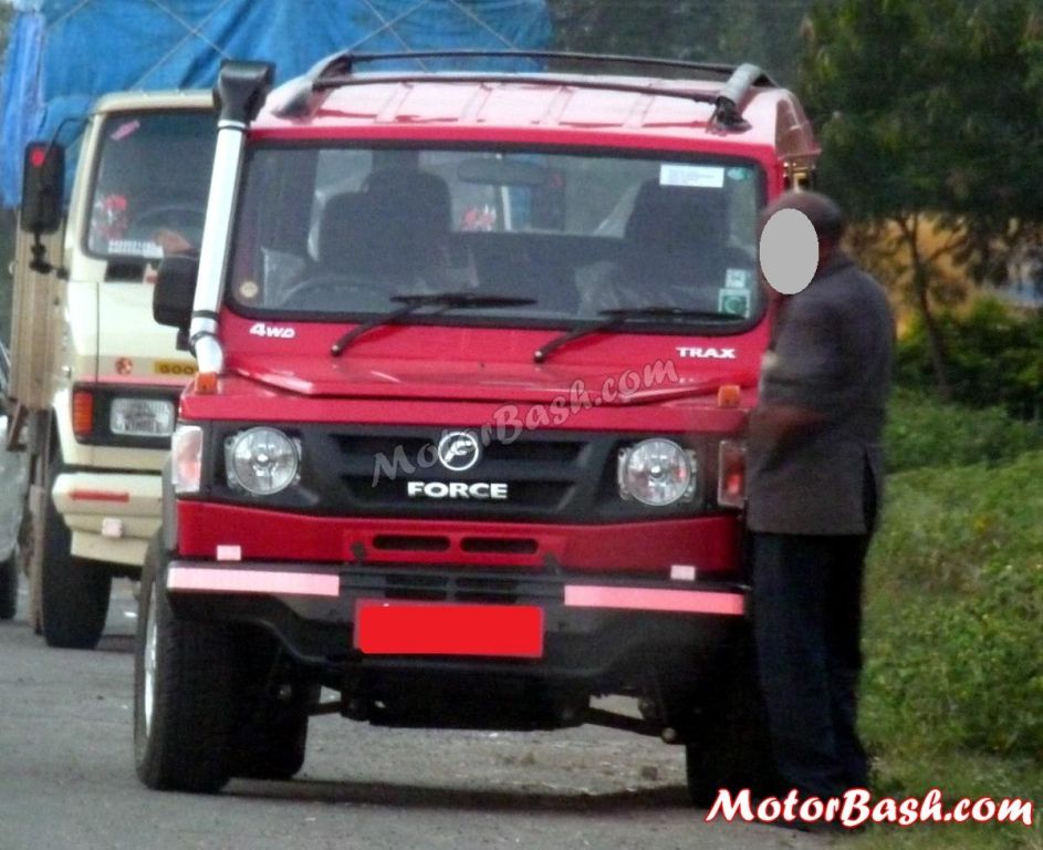 2013 Force Trax Gurkha 2013 Force Trax Gurkha