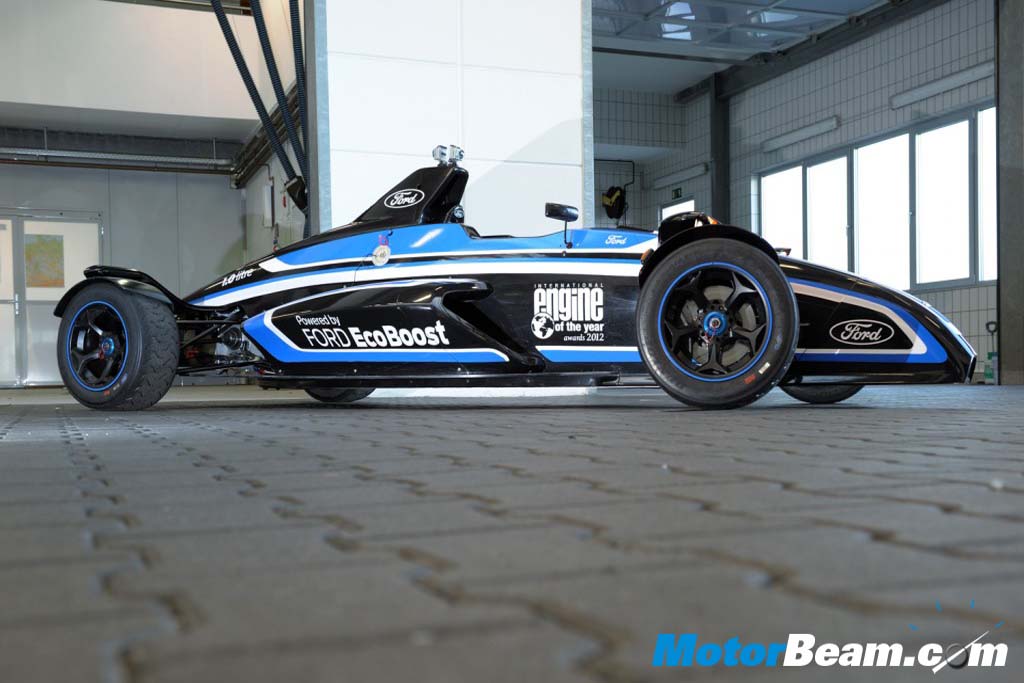 2013 Ford Formula1 Side