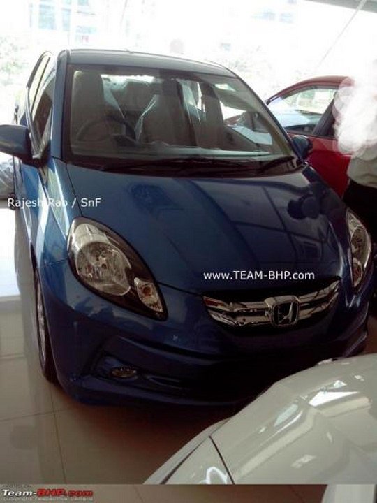 2013 Honda Amaze India front