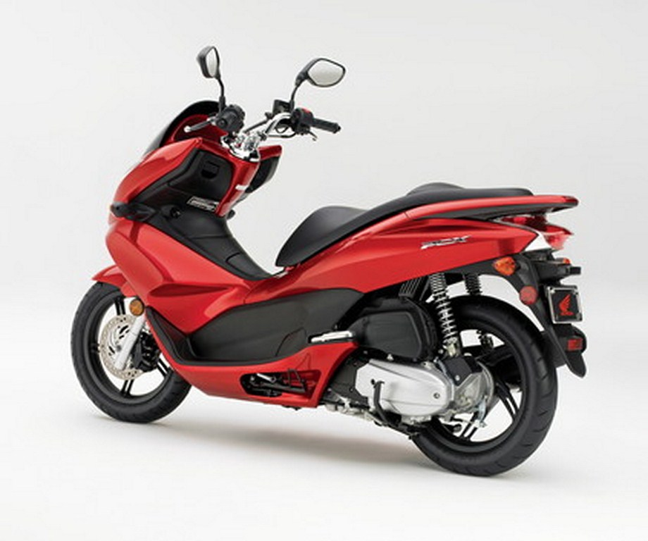 2013 Honda PCX 150 Rear
