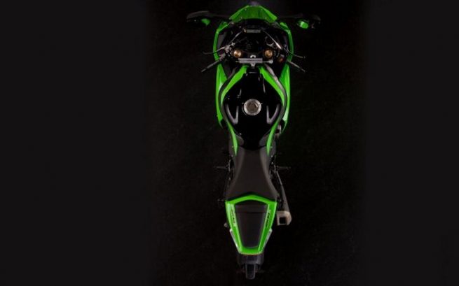 2013 Kawasaki Ninja ZX 10R Top