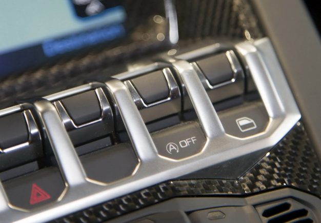 2013 Lamborghini Aventador LP700-4 Start-Stop