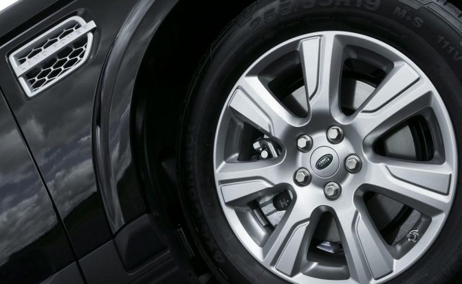 2013 Land Rover Discovery Wheels
