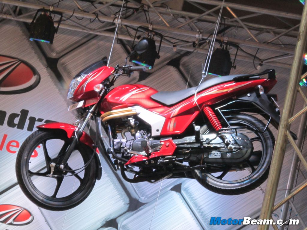 2013-Mahindra-Pantero-110