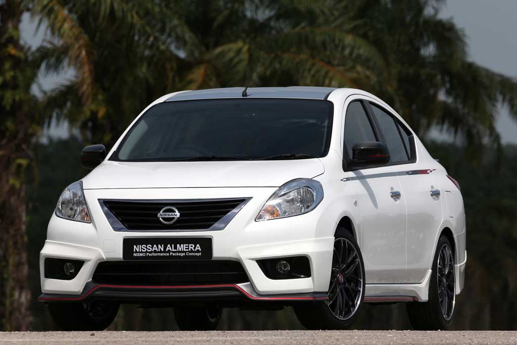 2013 Nissan Almera Front