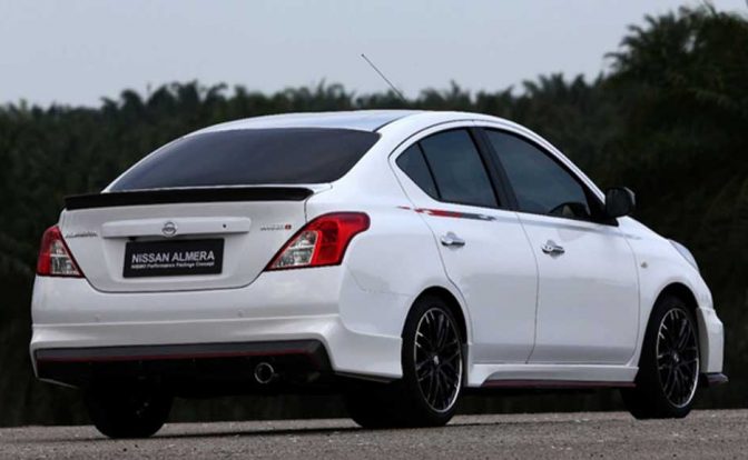 2013 Nissan Almera Rear