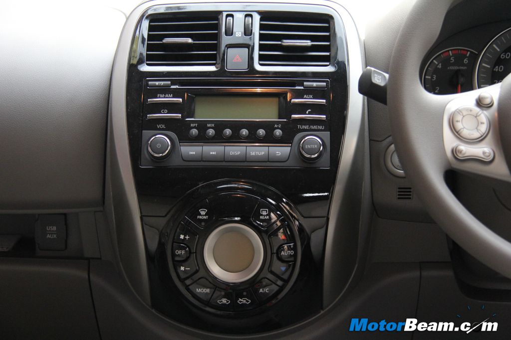 2013 Nissan Micra Facelift Centre Console