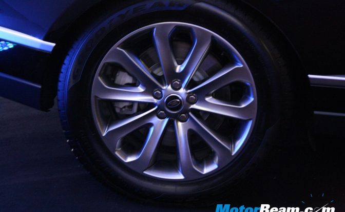 2013 Range Rover Tyre