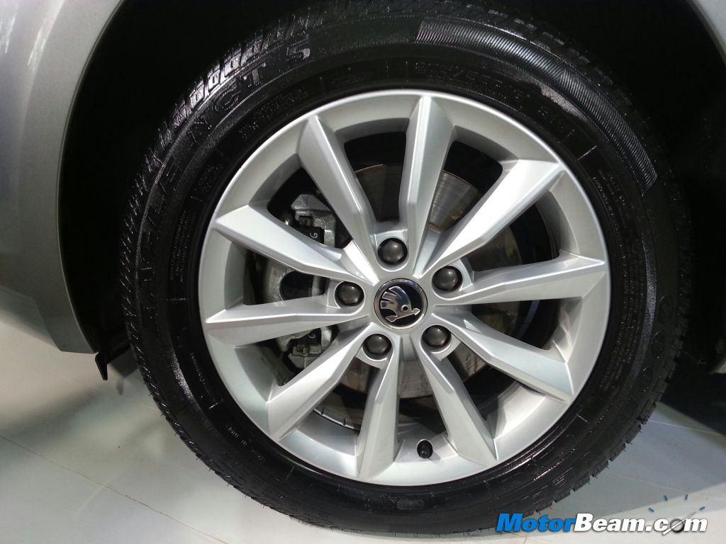 2013 Skoda Octavia Alloys