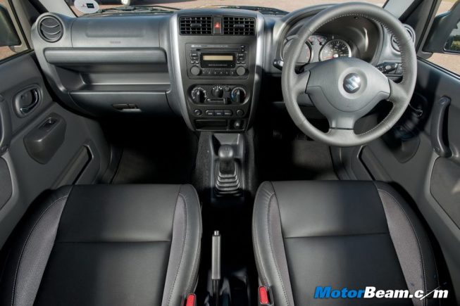 2013 Suzuki Jimny Interiors
