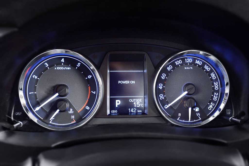 2013 Toyota Corolla Instrument