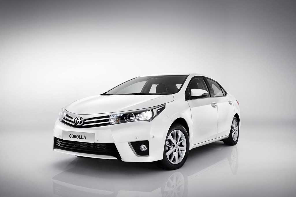 2013 Toyota Corolla Side