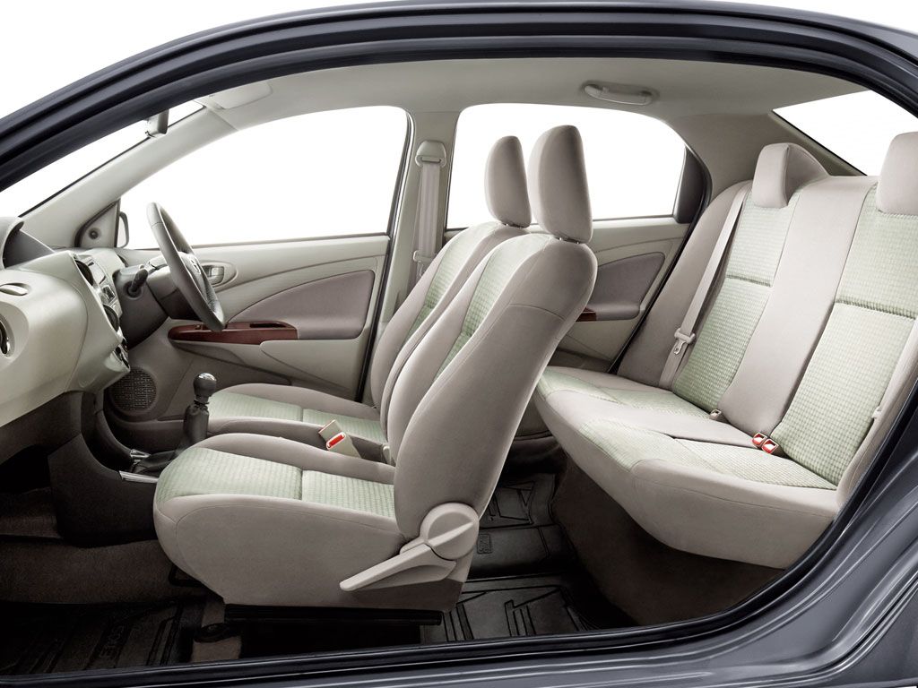 2013 Toyota Etios Interiors