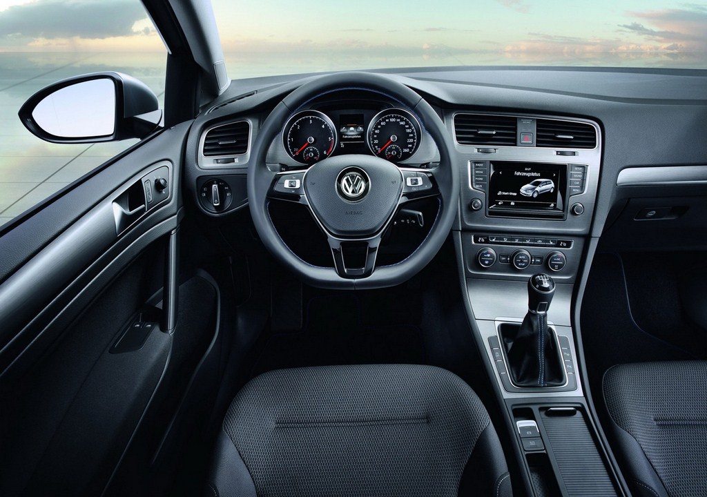 2013 VW Golf BlueMotion Interiors 2013 VW Golf BlueMotion Interiors