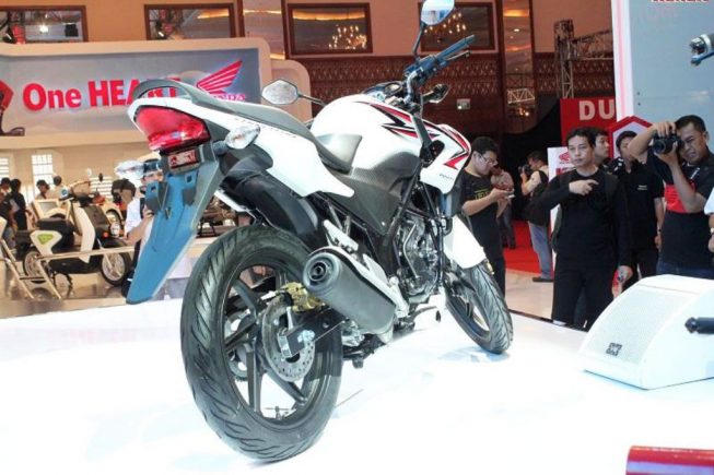 2013 honda cb150r streetfire