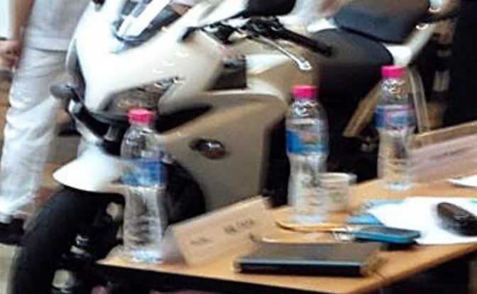 2013 honda cbr500 motorcycle