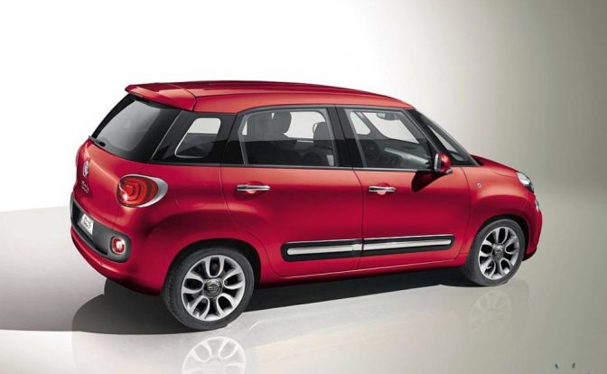 2013 Fiat 500L 5-Door