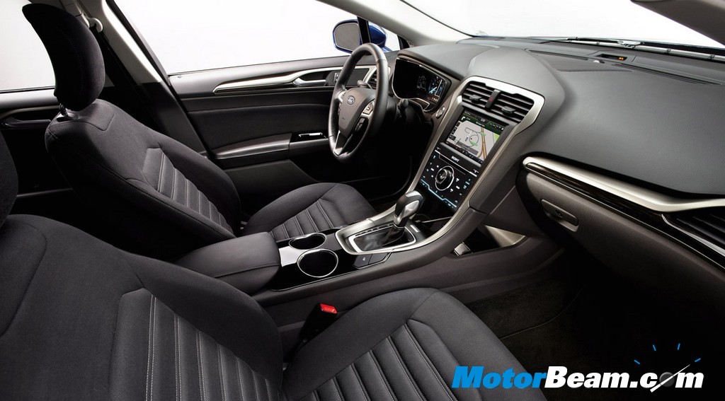 2013 Ford Fusion interior
