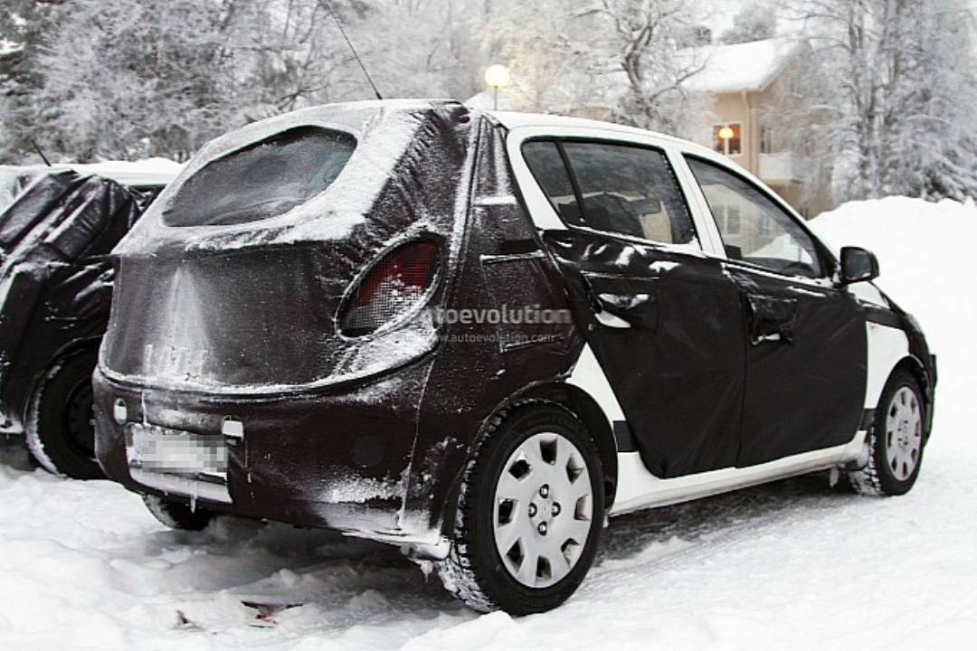 2013 Hyundai i20 Spied 2013 Hyundai i20 Spied
