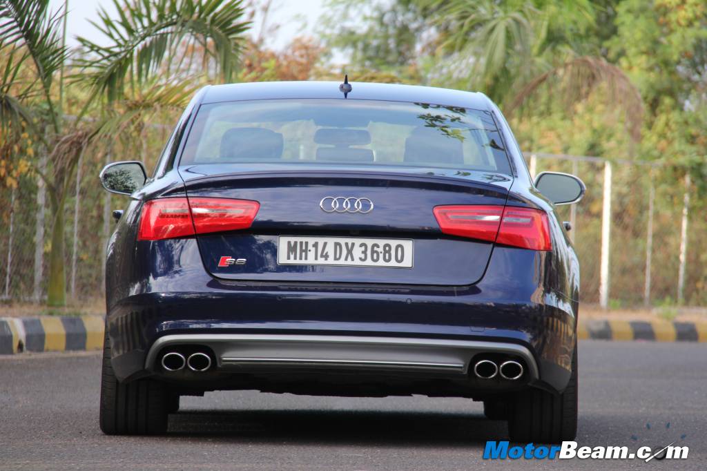 2014 Audi S6 Road Test
