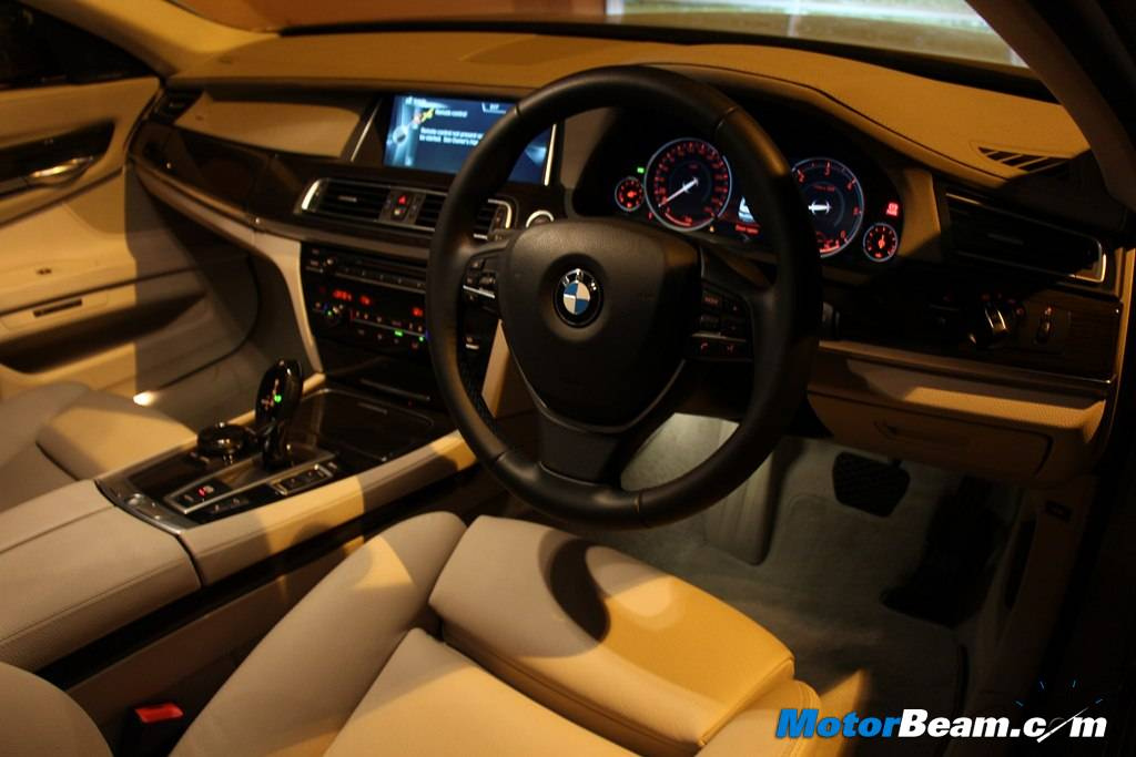 2014 BMW 7-Series Interior Review