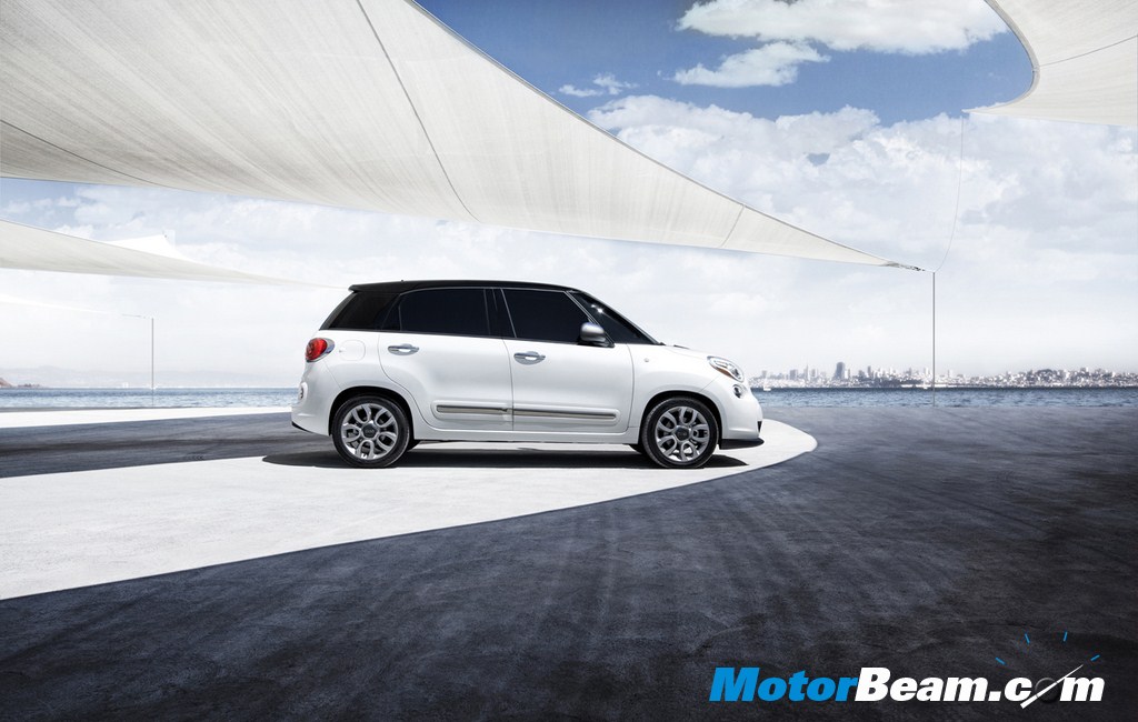 2014 Fiat 500L Side