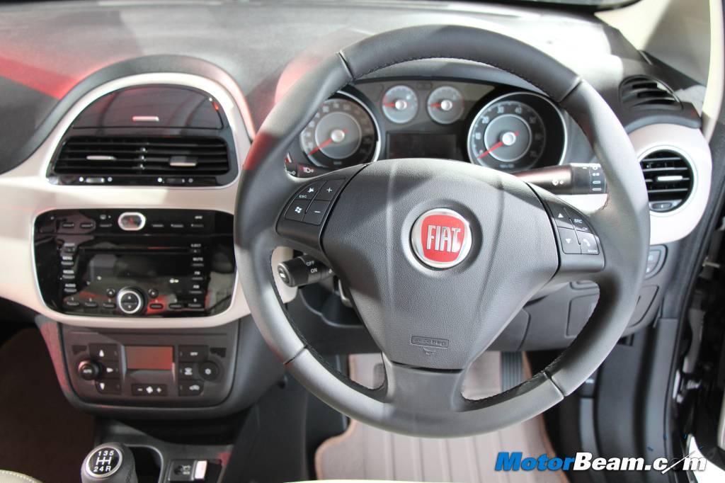 2014 Fiat Linea Dashboard