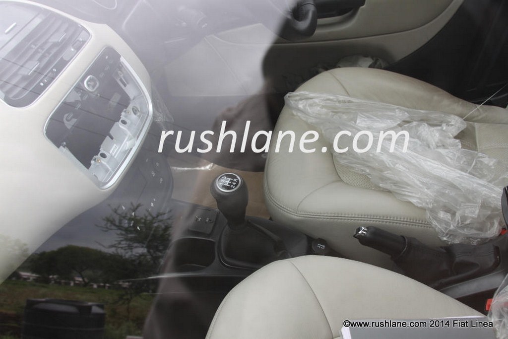 2014 Fiat Linea Spied Interiors