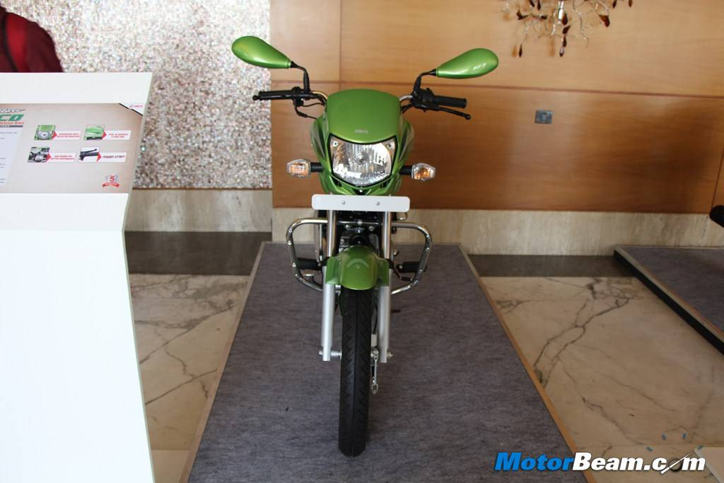 2014 Hero HF Deluxe Eco Front
