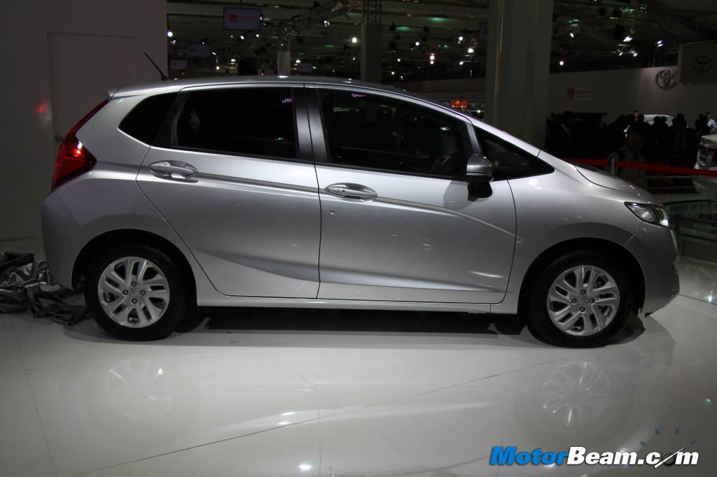 2014 Honda Jazz India 1